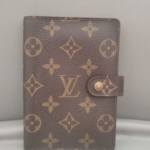 Louis Vuitton Agenda